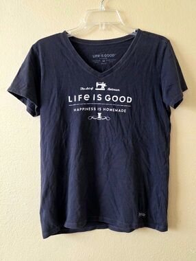 Life Is Good Womens Crusher Happiness Is Homemade Graphic Tee - Size Medium